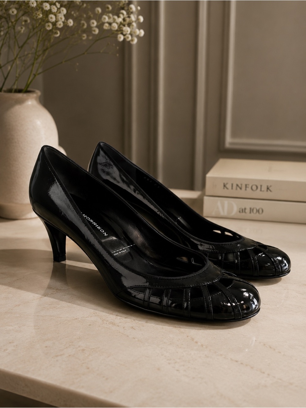 NWOT Sigerson Morrison Black Patent Cutout Pumps Size 7